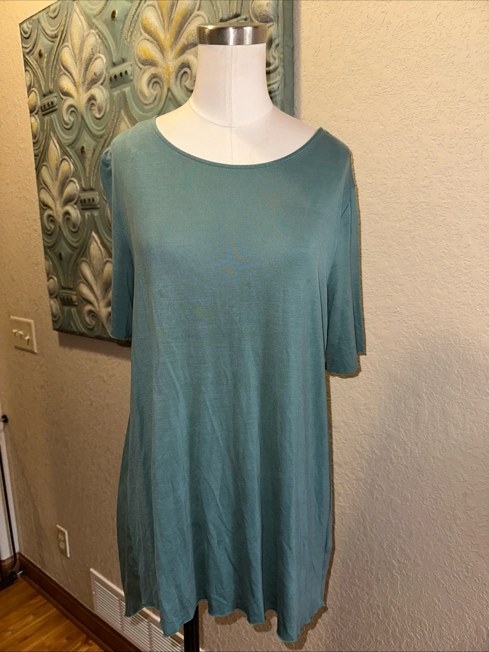 COS 100% Lyocell Tunic Top Large Sage Green Oversized Short Sleeve Minimalist